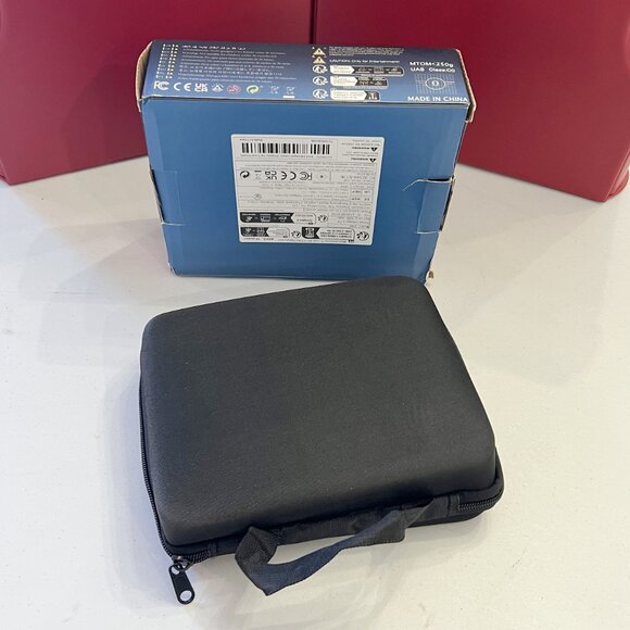 Quadcopter Drone with Camera & Remote Control! - Picture 6 of 16